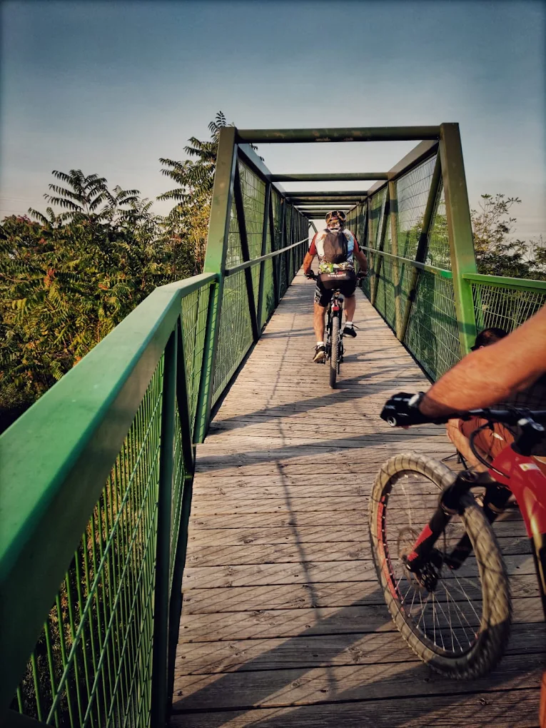 Disfruta en bici de Martos al viaducto del Guadajoz.