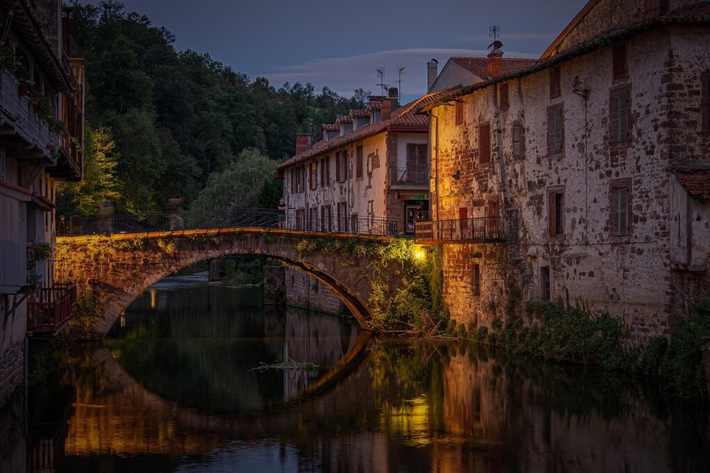 Galicia «enxebre e meiga»